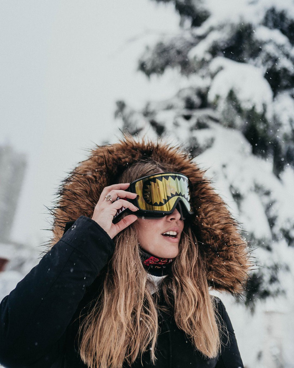 SPRAYGROUND SHARK GOGGLES WITH 3 INTERCHANGEABLE LENS