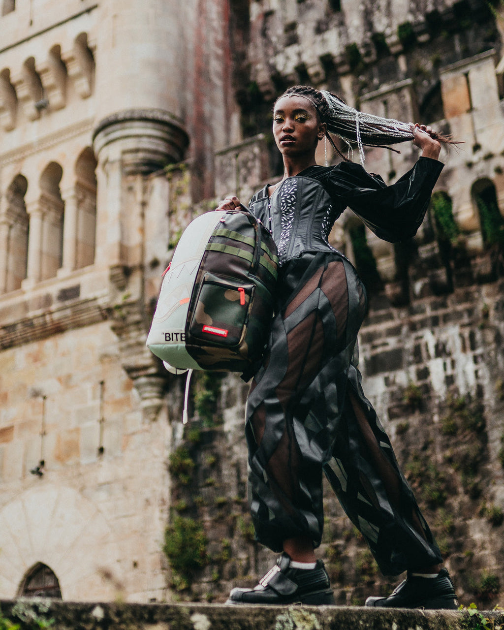 SPLIT WEIRD BACKPACK (DLXV)