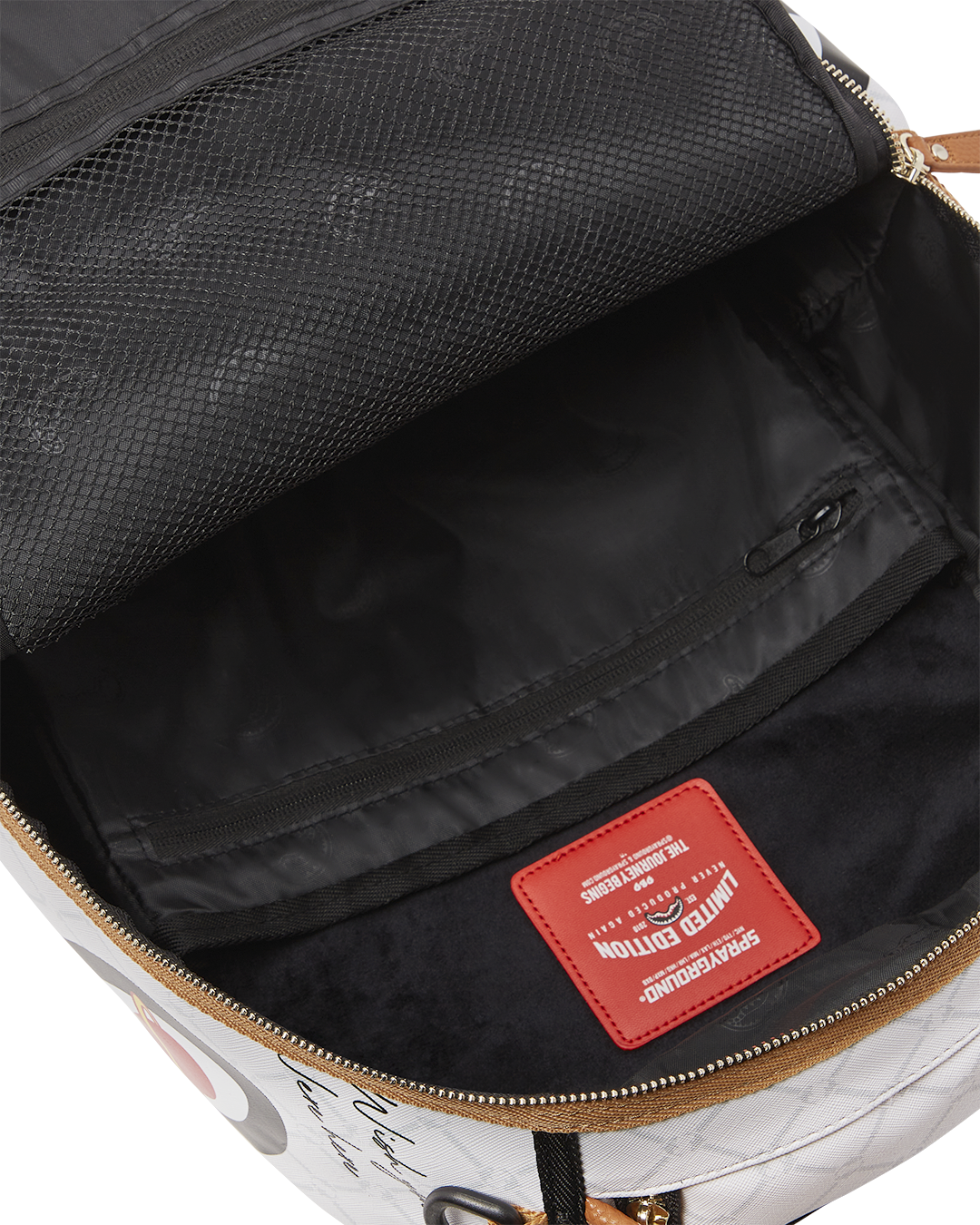 UFO OUTTA THIS WORLD BACKPACK (DLXV)