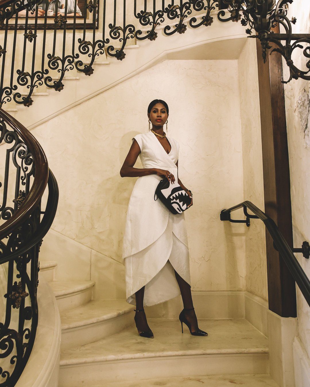 V.V.I.P. TOILETRY BAG