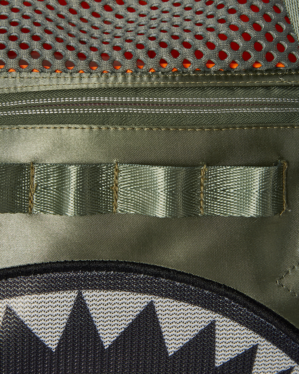 SPECIAL OPS ALPHA SHARK PET CARRIER