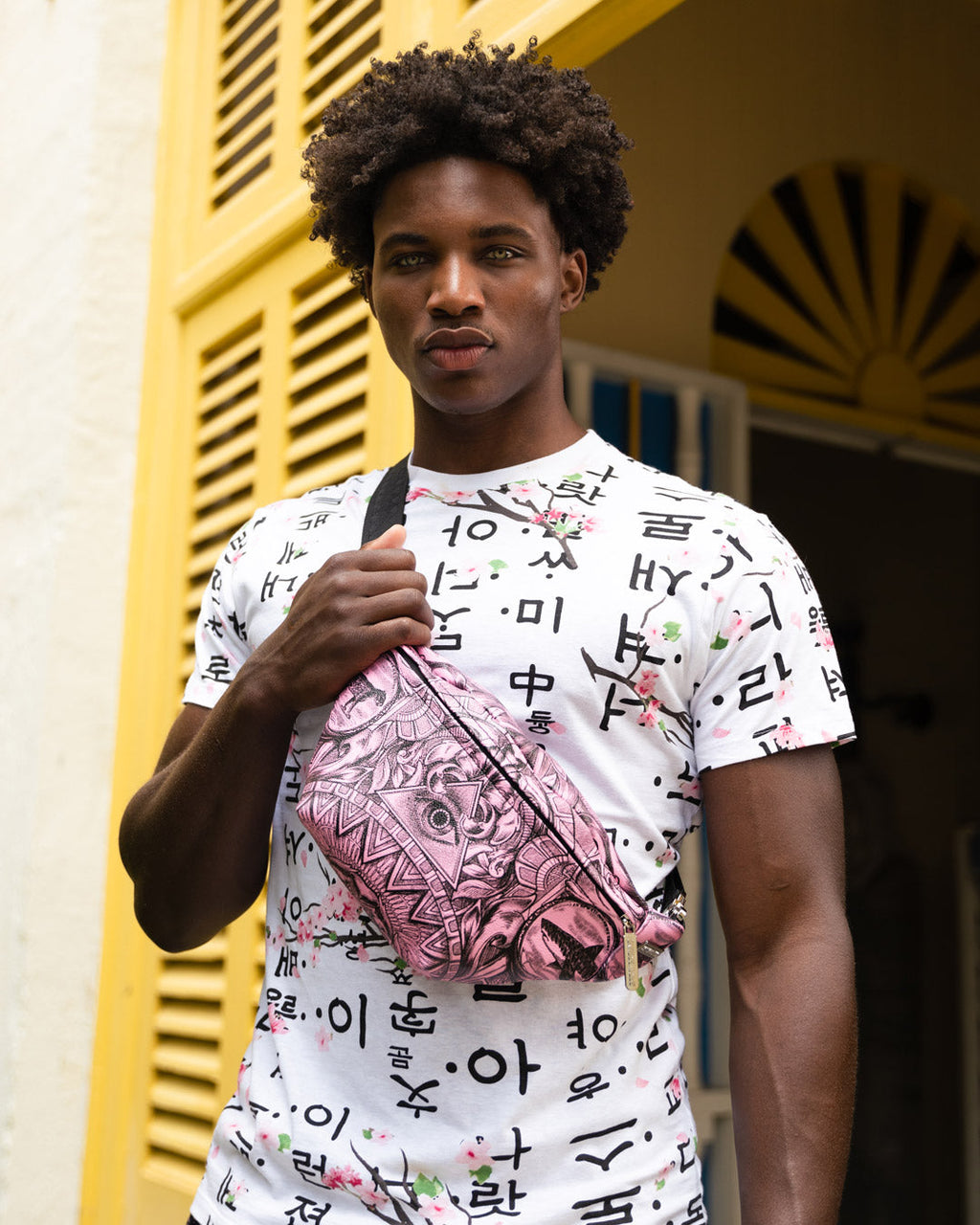 SOCIETY OF SHARKS SAVVY CROSSBODY