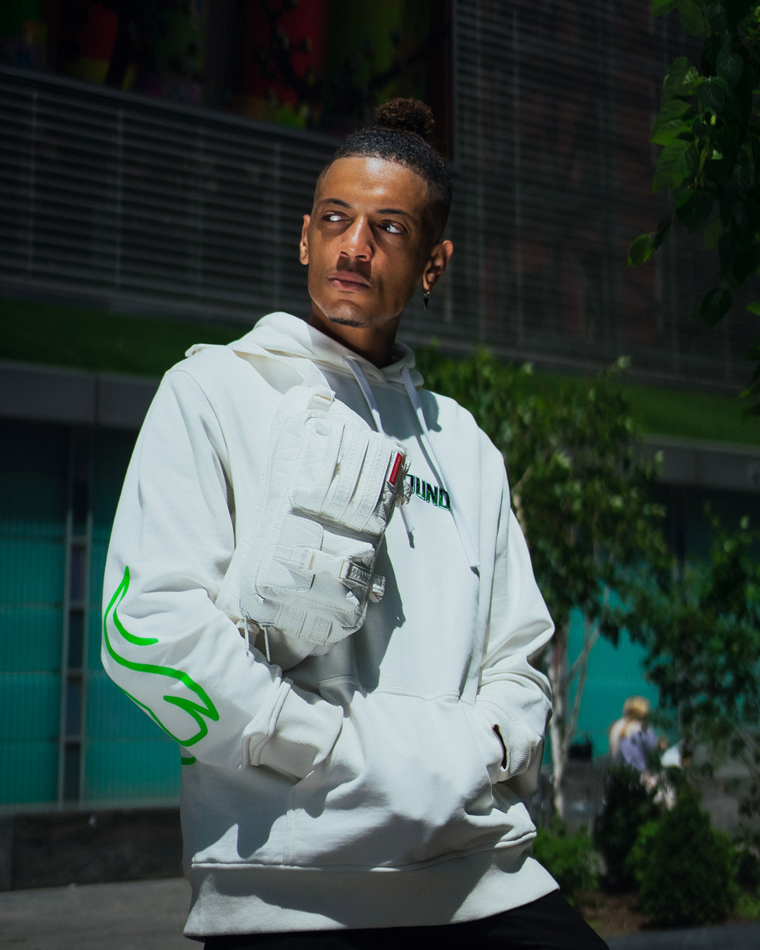 STRATOSPHERE CARGO CROSSBODY