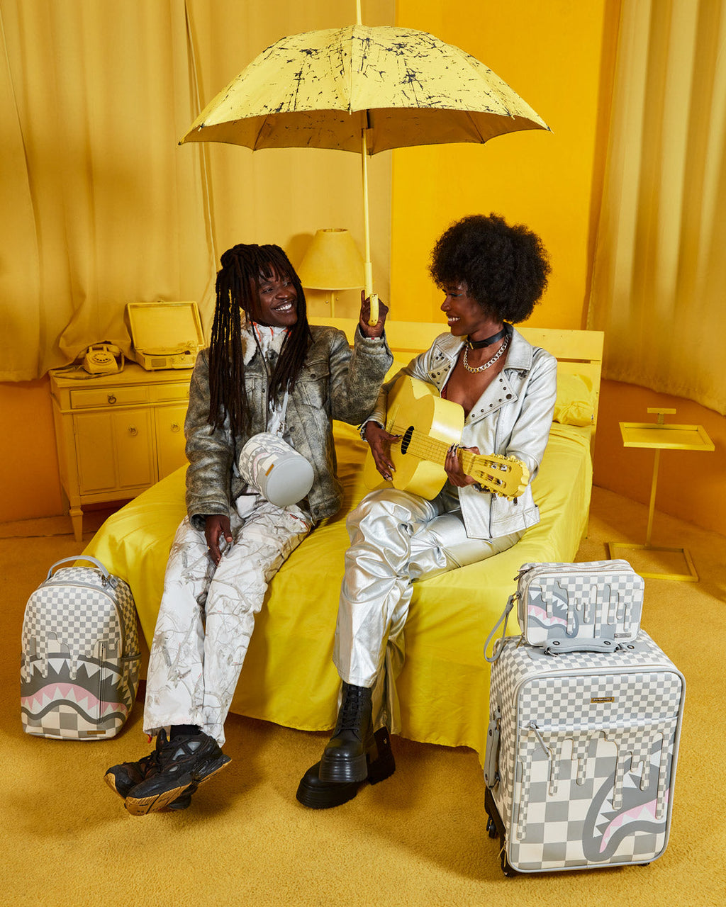 XTC LA PALAIS TOILETRY BAG