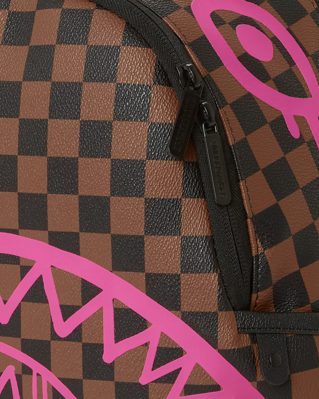 THE ARTISTS TOUCH SAVAGE