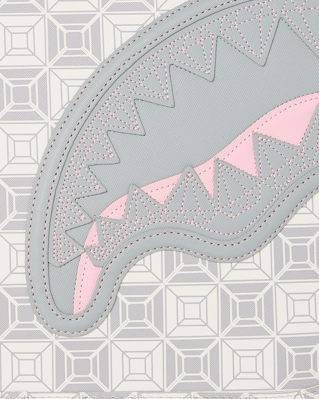 A.I.8 AFRICAN INTELLIGENCE BOOKED & BUSY CITY SAVVY HANDBAG