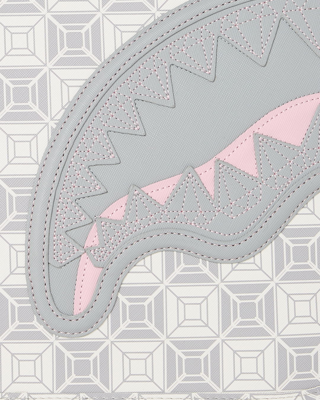 A.I.8 AFRICAN INTELLIGENCE BOOKED & BUSY CITY SAVVY HANDBAG