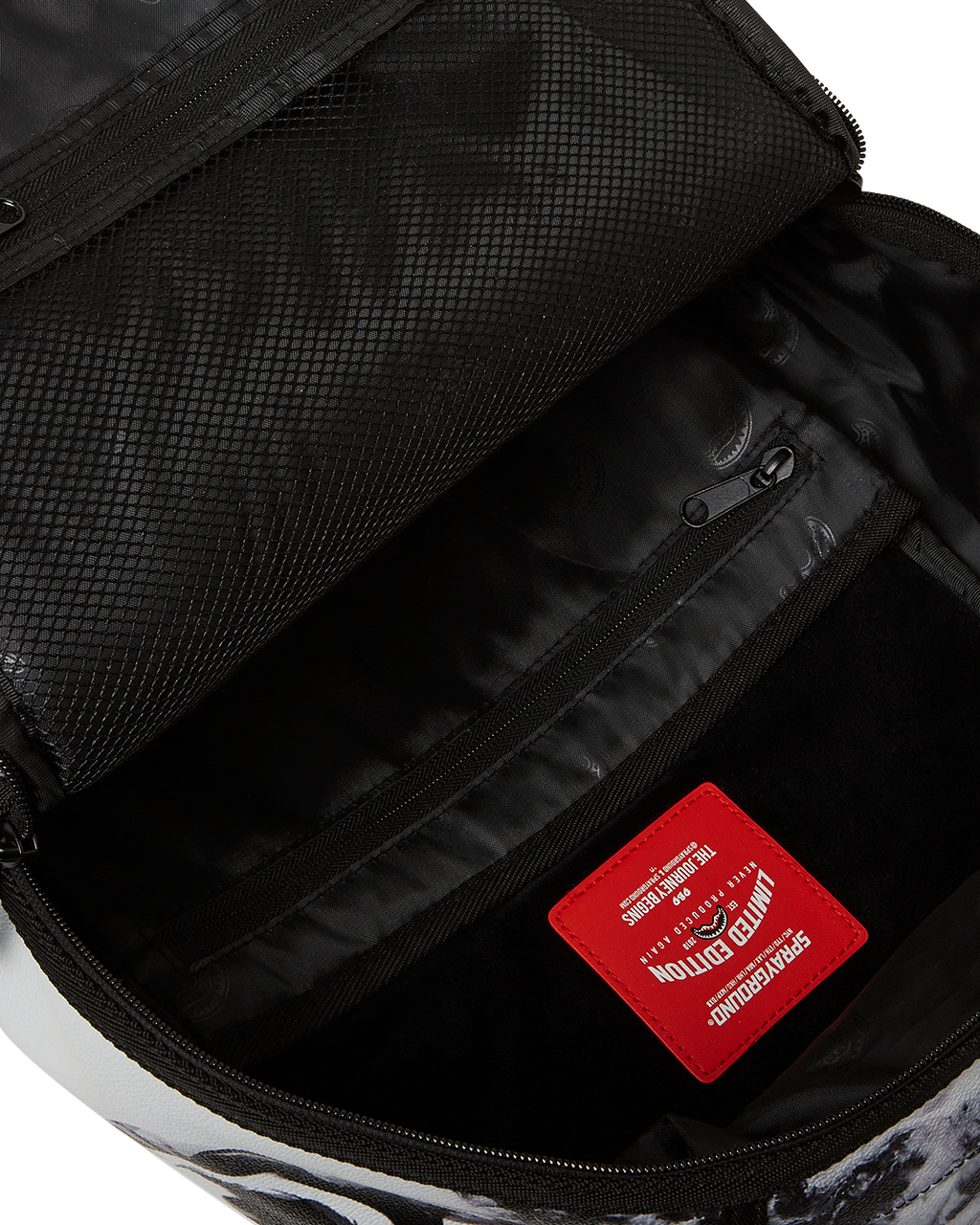 THAT MARBLE EFFECT DLXSV BACKPACK