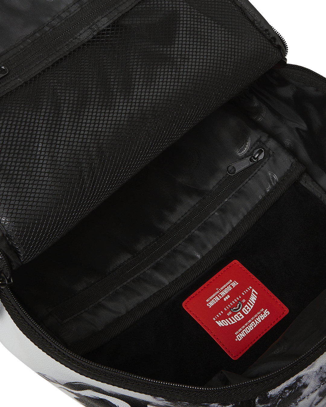 THAT MARBLE EFFECT DLXSV BACKPACK