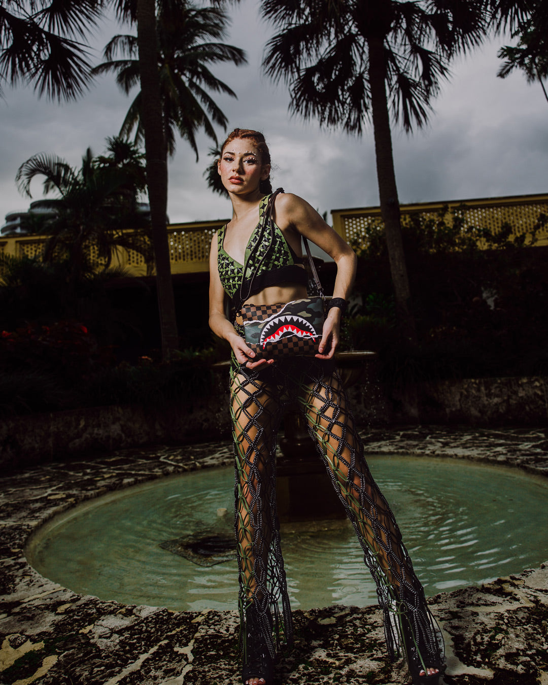 UNSTOPPABLE ENDEAVORS III CROSSOVER CLUTCH