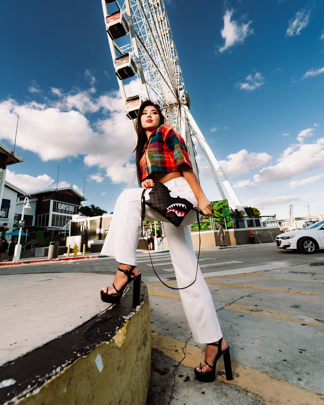 TRIPLE DECKER HEIR TO THE THRONE CROSSOVER CLUTCH