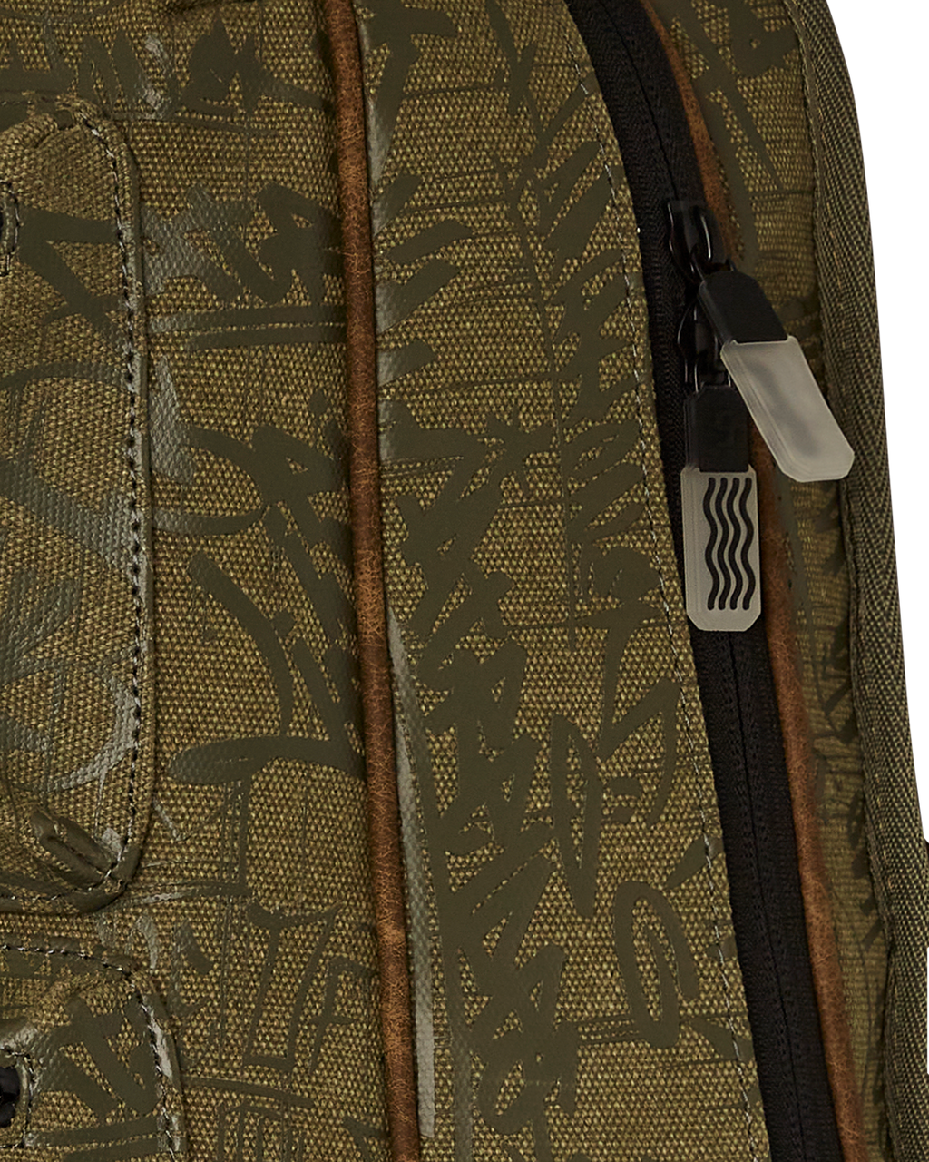 DUNE FREMKIT BACKPACK + CROSSBODY (DESERT SAND)