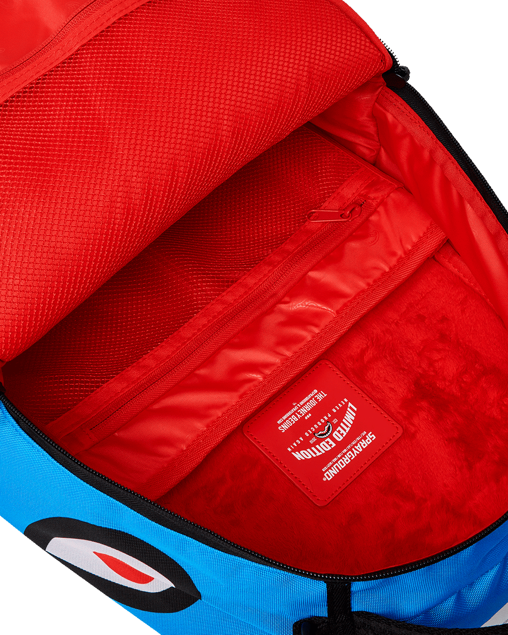 FAMILY GUY BRUISER DLXSR BACKPACK