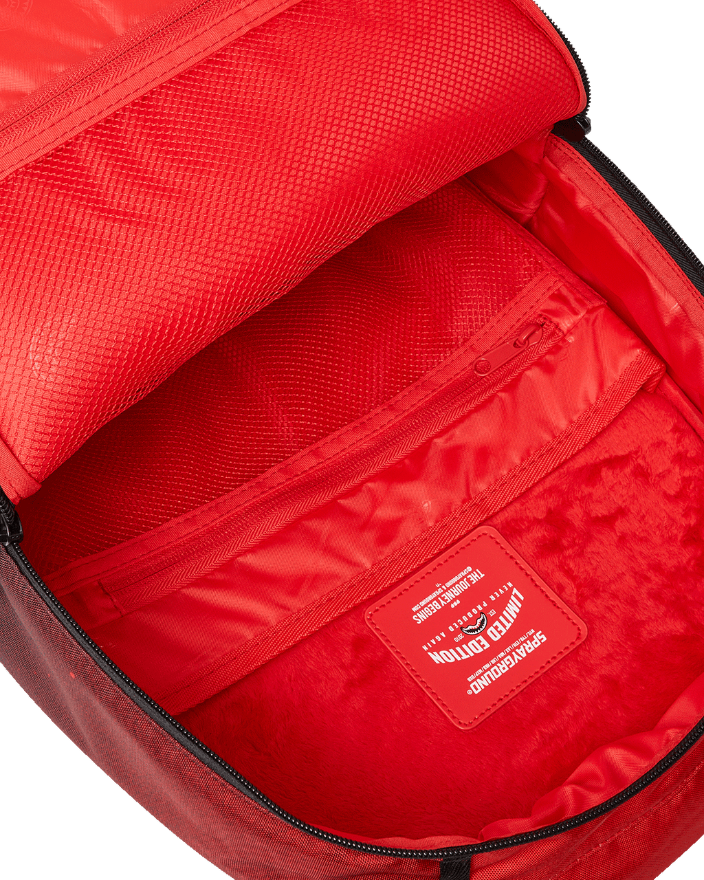 CLEVELAND SHARK FAMILY GUY DLXSR BACKPACK