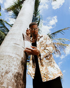 SPRAYSHARKS WORLDWIDE CROSSOVER CLUTCH W/ SHOULDER STRAP