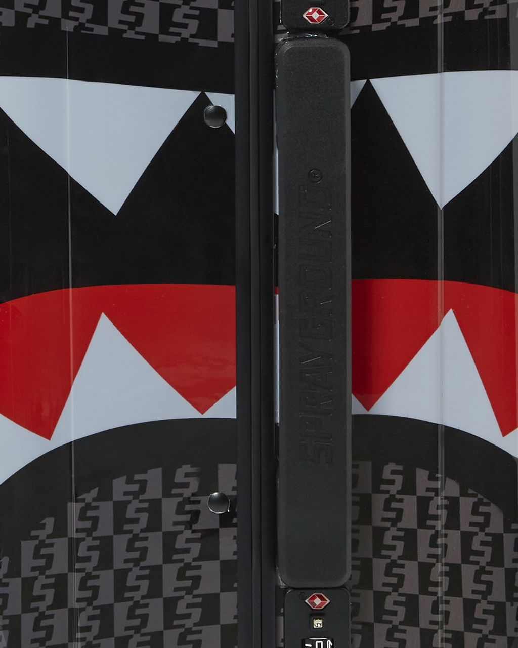 SPRAYGATTI REVV SHARKNAUTICS HARDSHELL CARRY-ON LUGGAGE