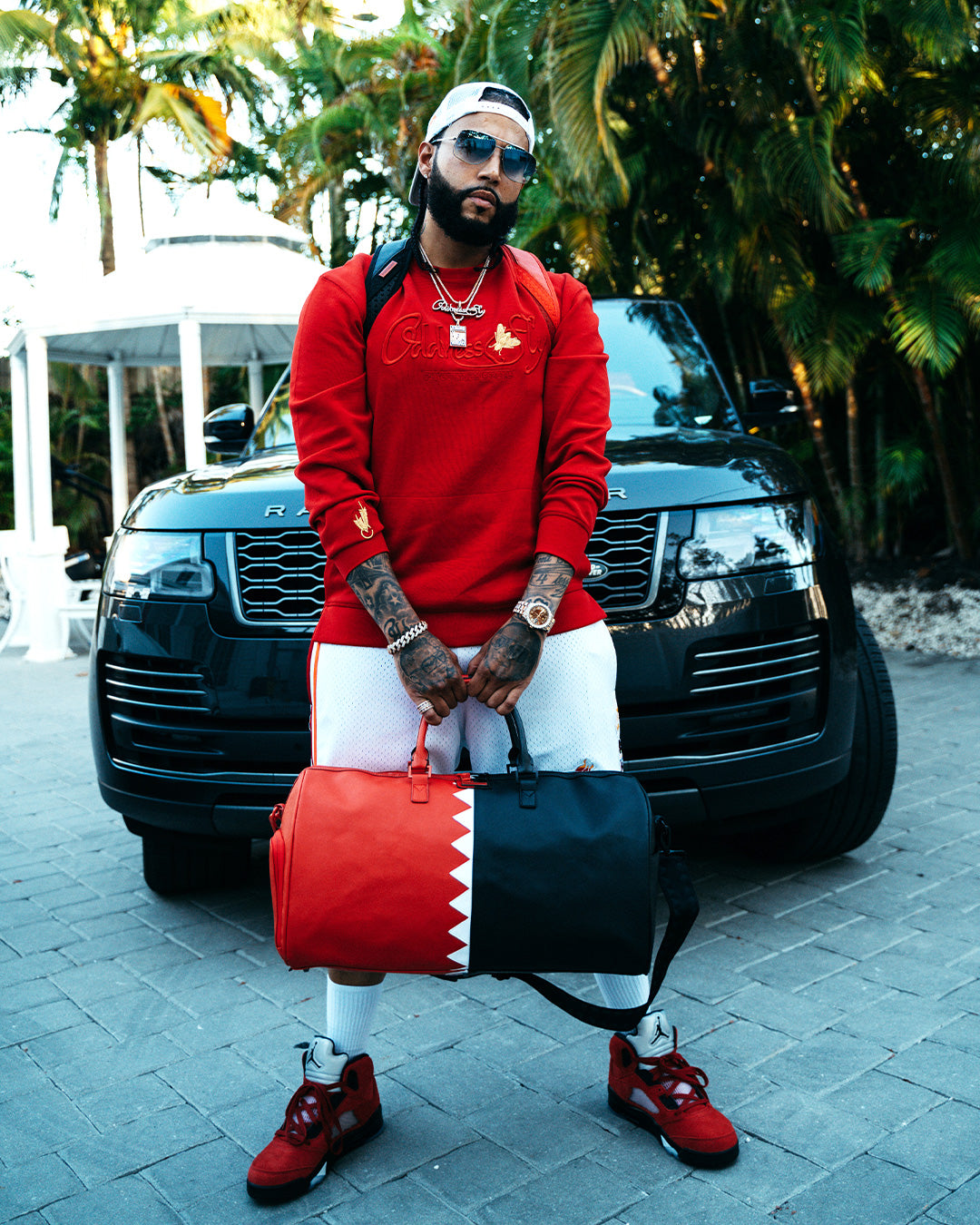 VERTICAL SHARK CUT & SEW DUFFLE