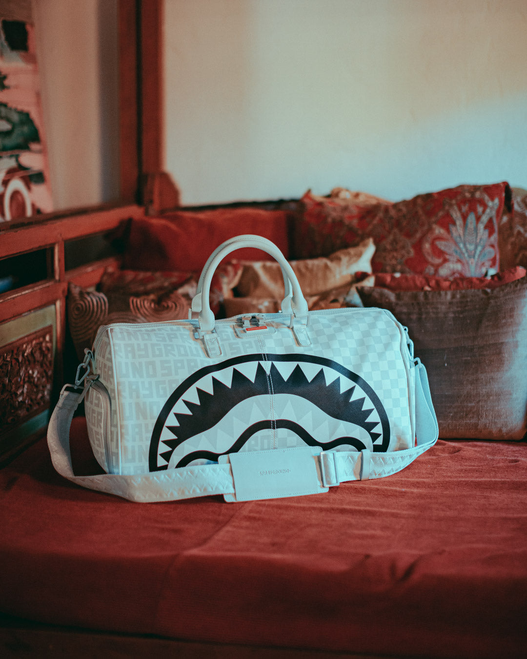 SPLIT THE CHECK (PEARL) DUFFLE