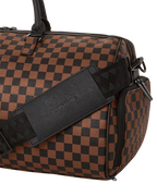 THE ARTISTS TOUCH DUFFLE