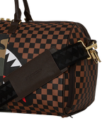 EXTERIOR GOLD ZIP POCKET SHARKS IN PARIS DUFFLE