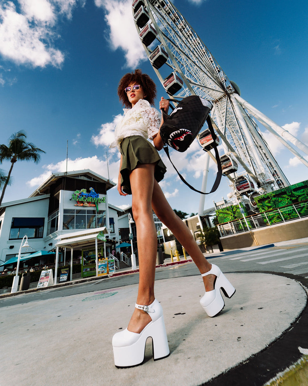 TRIPLE DECKER HEIR TO THE THRONE MINI DUFFLE