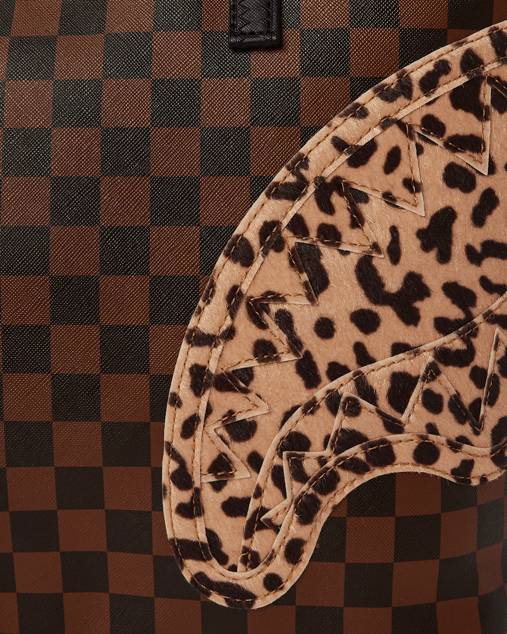 A.i.3 THE LEGACY TOTE