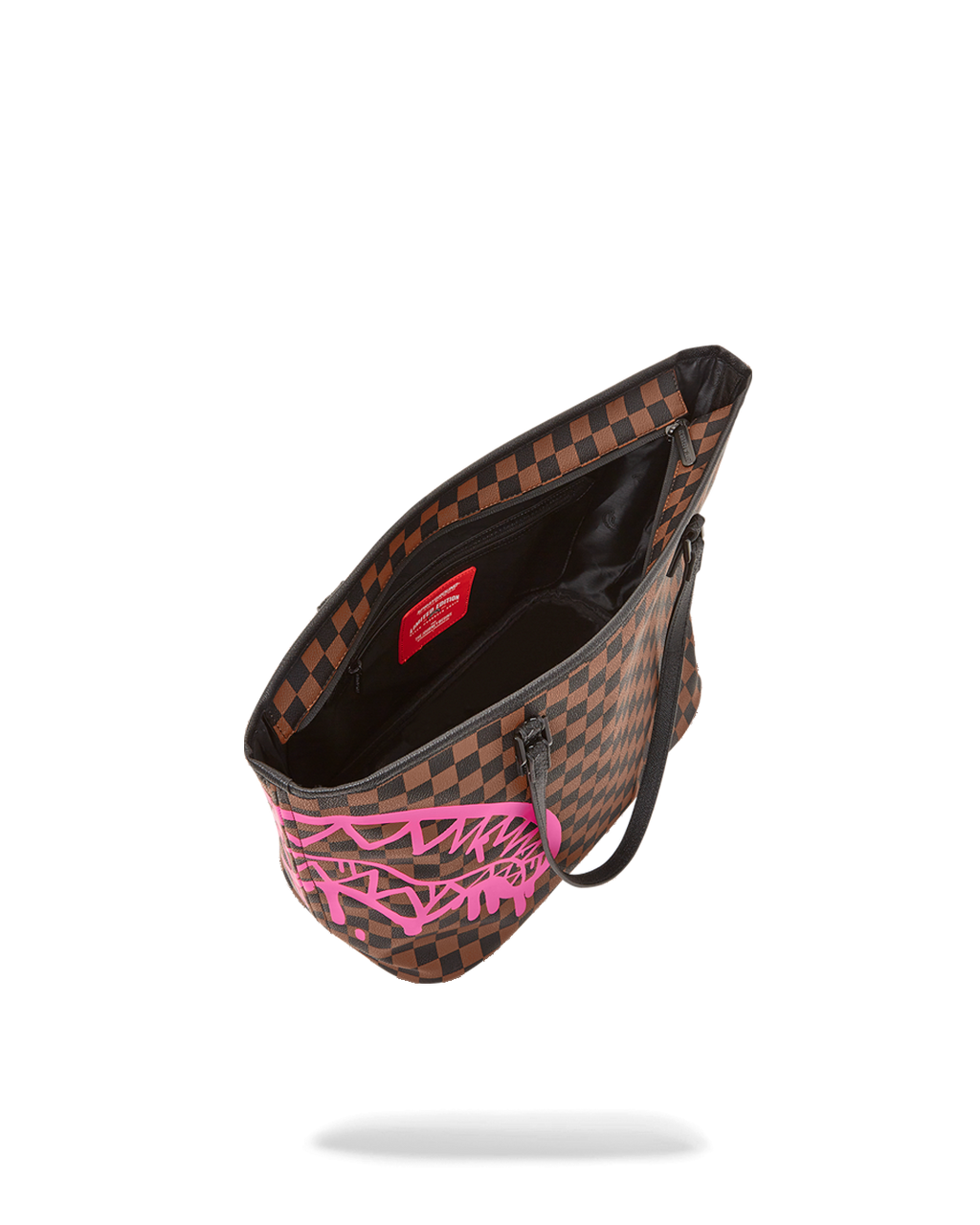 THE ARTISTS TOUCH TOTE