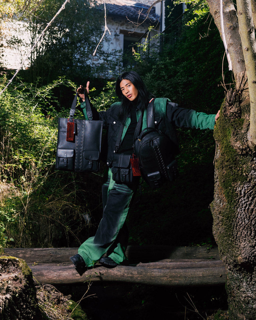 WORLD EXPLORER ENTREPRENEUR CARGO TOTE