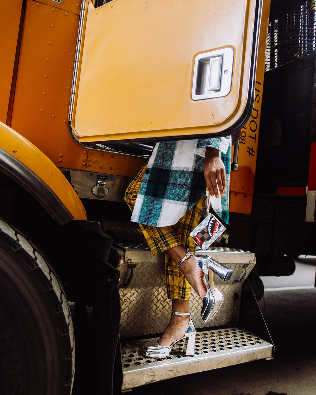 UNSTOPPABLE ENDEAVORS II WALLET