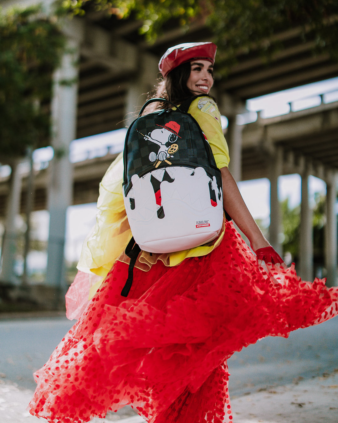 SNOOPY ART BITE DLXSV BACKPACK
