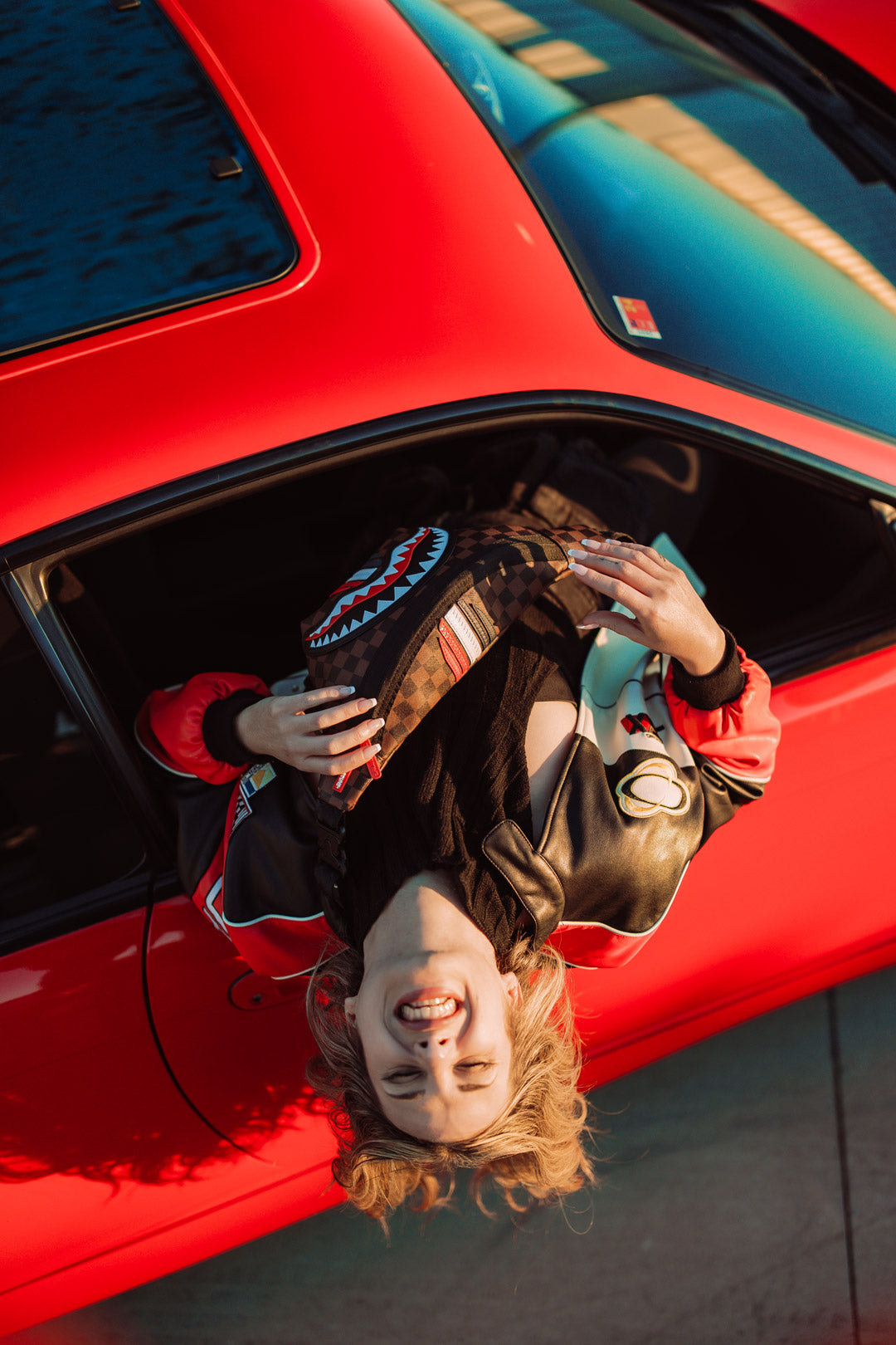 SHARKS IN PARIS GT SAVVY CROSSBODY