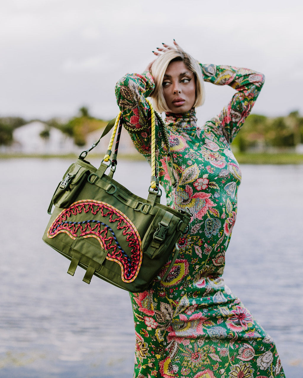 WON'T STOP TILL THE TOP TOTE