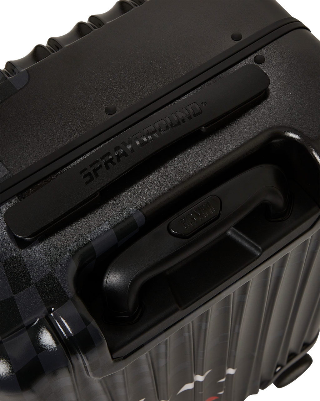 SPEED SHARK SIDE SWIPE HARD SHELL CARRY-ON LUGGAGE