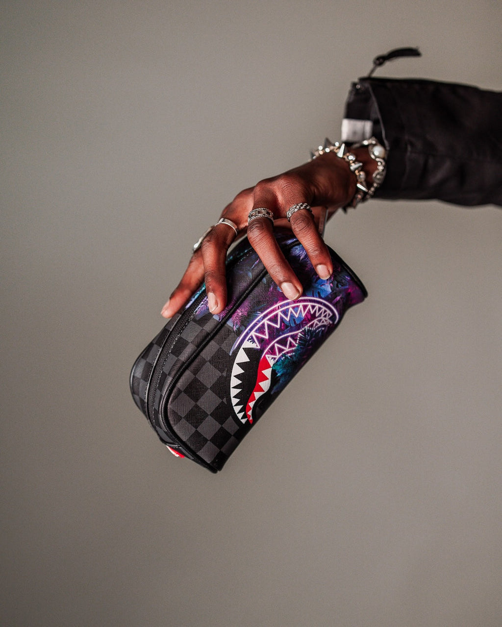 WELCOME TO THE PARTY POUCH