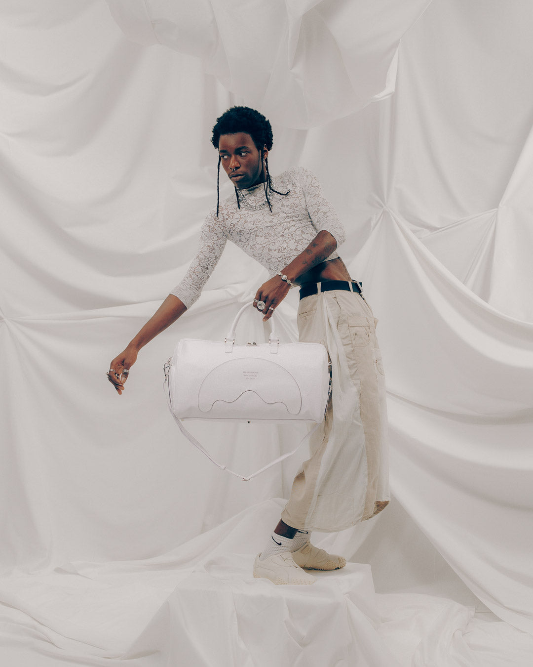 THE HEADQUARTERS - REFLECTION DUFFLE