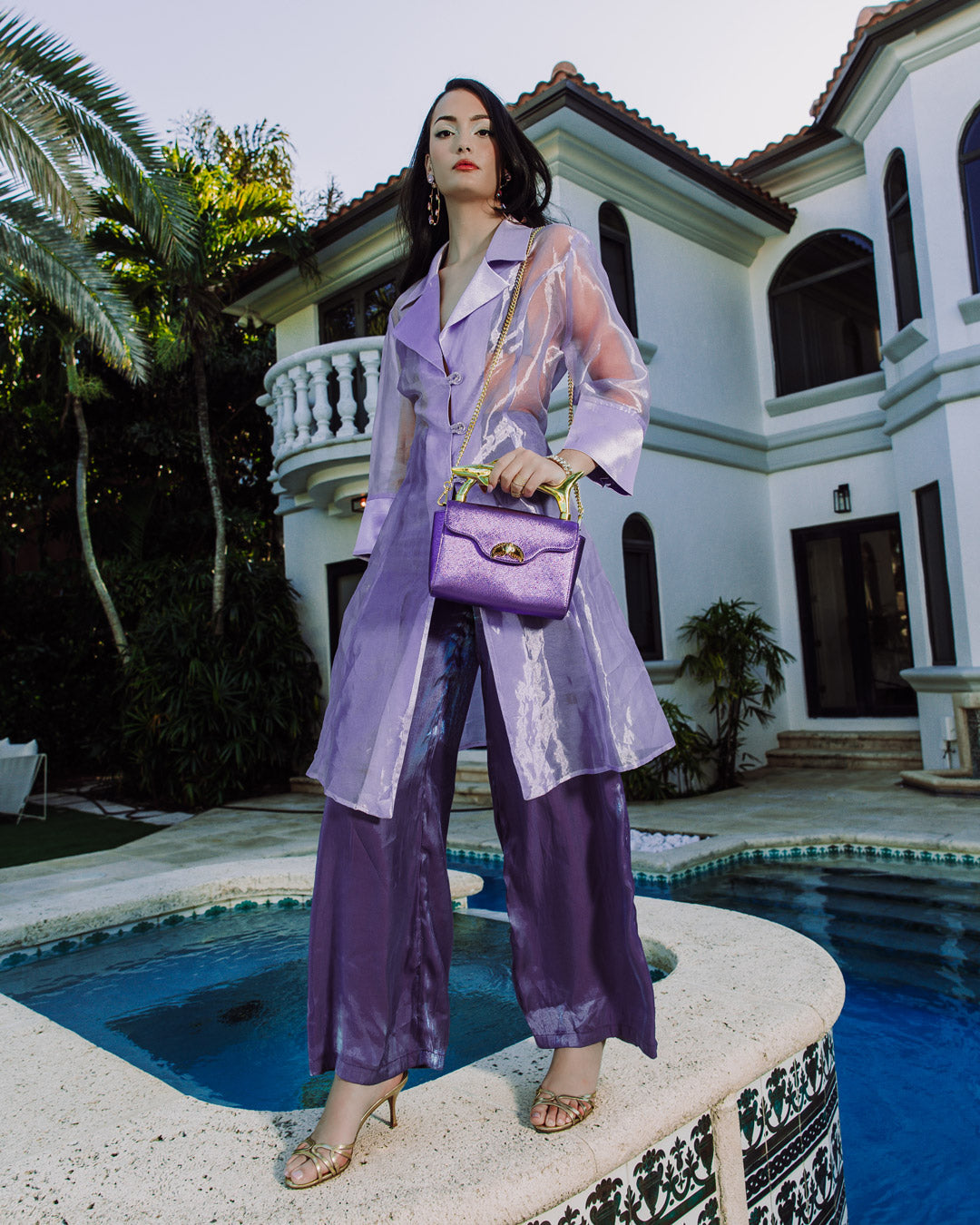 SHARKS OF THE GOLD OCEAN CLUTCH