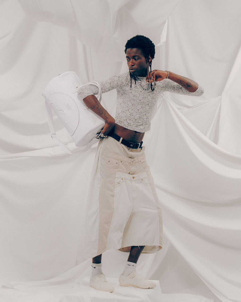 THE HEADQUARTERS - REFLECTION DUFFLE