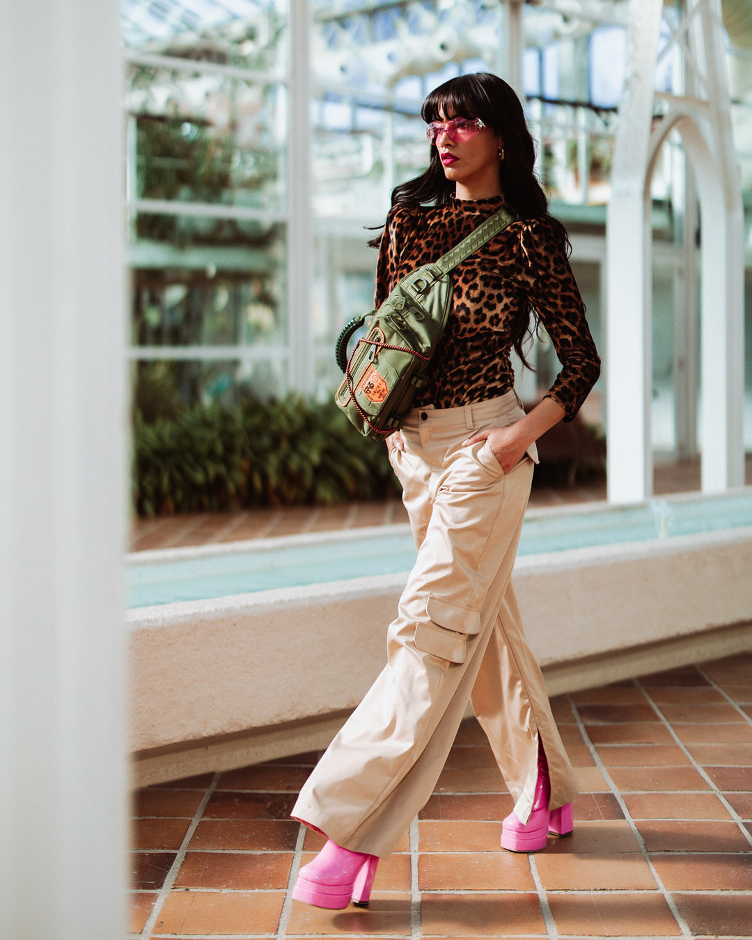 SPECIAL OPS SHARK SQUAD CARGO CROSSBODY